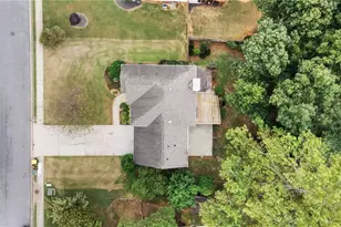 5665 Kennemore Dr, Alpharetta, GA 30004 - Photo 43