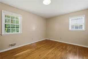 4367 Abingdon Dr, Stone Mountain, GA 30083 - Photo 21