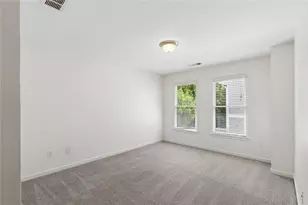 1634 Gilstrap Ln NW, Atlanta, GA 30318 - Photo 29