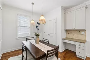 1634 Gilstrap Ln NW, Atlanta, GA 30318 - Photo 21