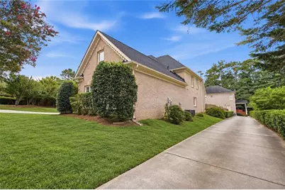 110 Kia Drive, Alpharetta, GA 30022 - Photo 3