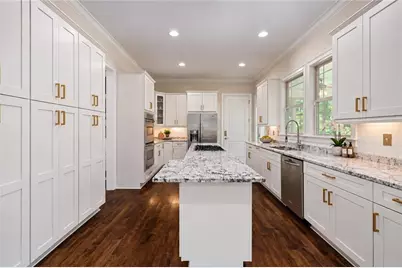1929 Wildwood Place NE, Atlanta, GA 30324 - Photo 5