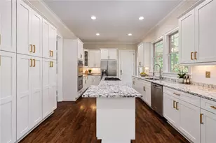 1929 Wildwood Pl NE, Atlanta, GA 30324 - Photo 5