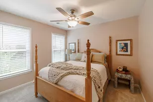 5685 Sugar Crossing Dr, Sugar Hill, GA 30518 - Photo 23