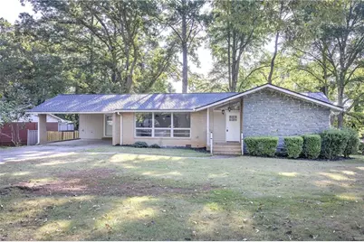 102 Summit Drive, Griffin, GA 30224 - Photo 1