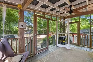 2152 Forrest Pl NW, Atlanta, GA 30318 - Photo 25