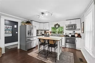 2152 Forrest Pl NW, Atlanta, GA 30318 - Photo 13