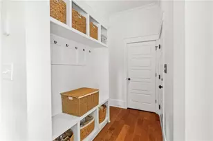 2043 Cambridge Ave, Atlanta, GA 30337 - Photo 13
