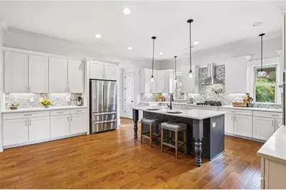2043 Cambridge Avenue, Atlanta, GA 30337 - Photo 7