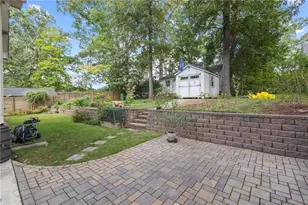 2043 Cambridge Ave, Atlanta, GA 30337 - Photo 39