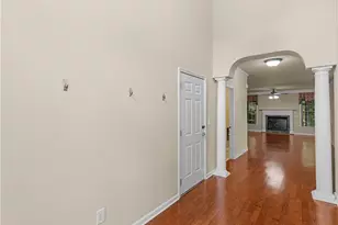1136 Pebble Creek Ln, Locust Grove, GA 30248 - Photo 3