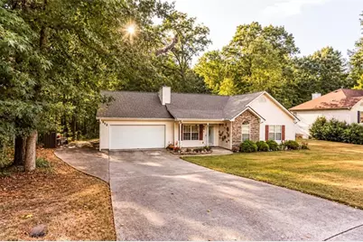 512 Lindsey Way, Social Circle, GA 30025 - Photo 3
