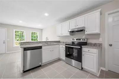 5723 Garden Walk, Flowery Branch, GA 30542 - Photo 7