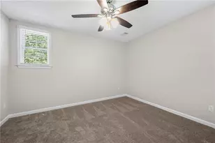 5723 Garden Walk, Flowery Branch, GA 30542 - Photo 15