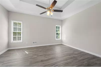 5723 Garden Walk, Flowery Branch, GA 30542 - Photo 9