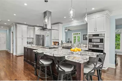 4011 Bramble Court, Marietta, GA 30062 - Photo 3