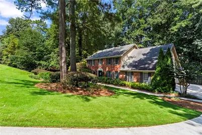 2720 Country Lane, Marietta, GA 30062 - Photo 3