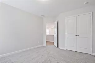 686 Sunstone Ln, Lawrenceville, GA 30043 - Photo 29
