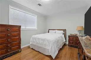 2555 Morgan Lake Dr NE, Marietta, GA 30066 - Photo 39