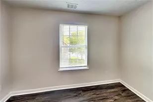 34 Belmont Park Dr, Newnan, GA 30263 - Photo 13