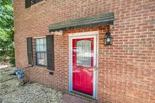 2251 Salt Springs Pl, Austell, GA 30168 - Photo 5