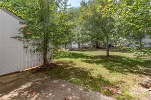5550 Strathmoor Manor Cir, Lithonia, GA 30058 - Photo 25