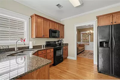 2691 Eisenhower Avenue, Bogart, GA 30622 - Photo 11
