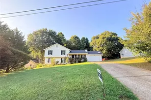 4400 Leafview Dr, Gillsville, GA 30543 - Photo 1