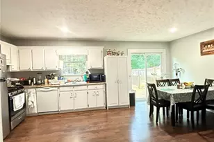 4400 Leafview Dr, Gillsville, GA 30543 - Photo 3