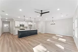 690 Sunstone Ln, Lawrenceville, GA 30043 - Photo 9