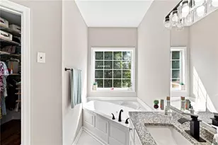 739 Reeves Lake Dr SW, Marietta, GA 30064 - Photo 17