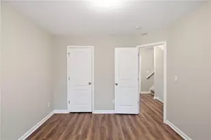 142 Lawton St SW, Atlanta, GA 30314 - Photo 17