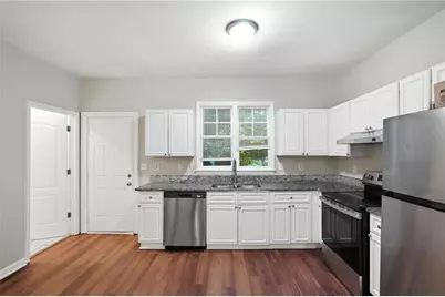 142 Lawton Street SW, Atlanta, GA 30314 - Photo 11