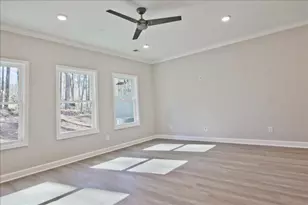 692 Sunstone Ln, Lawrenceville, GA 30043 - Photo 7