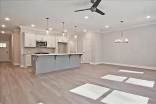 692 Sunstone Ln, Lawrenceville, GA 30043 - Photo 9
