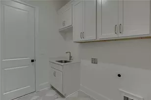 2971 N Bogan Rd NE, Buford, GA 30519 - Photo 27