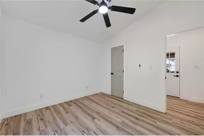 1046 Cheaves Street, Forest Park, GA 30297 - Photo 23