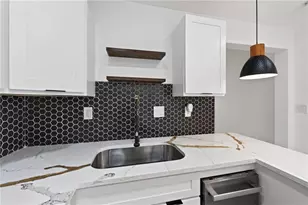 1046 Cheaves St, Forest Park, GA 30297 - Photo 13