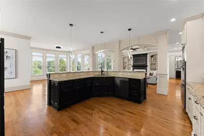 4645 Manor Drive, Gainesville, GA 30506 - Photo 25