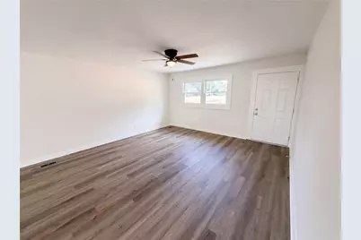 204 Jim Grizzle Road, Royston, GA 30662 - Photo 9
