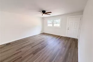 204 Jim Grizzle Rd, Royston, GA 30662 - Photo 9