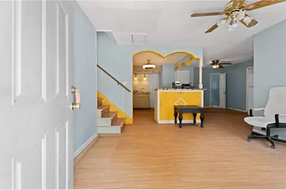 6186 Holiday Boulevard, Forest Park, GA 30297 - Photo 9