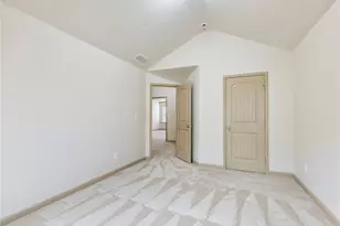 5915 Park Bay Ct, Flowery Branch, GA 30542 - Photo 29