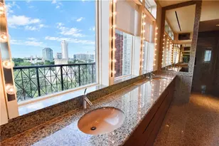 2724 Peachtree Rd NW, Atlanta, GA 30305 - Photo 15