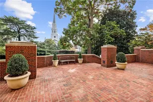 2724 Peachtree Rd NW, Atlanta, GA 30305 - Photo 25