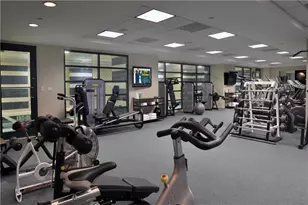 2724 Peachtree Rd NW, Atlanta, GA 30305 - Photo 23