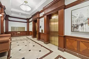 2724 Peachtree Rd NW, Atlanta, GA 30305 - Photo 19