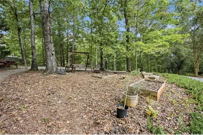 907 Rainbow Circle, Cleveland, GA 30528 - Photo 11