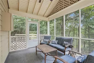 907 Rainbow Cir, Cleveland, GA 30528 - Photo 33