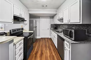 6094 Queen Anne Ct, Norcross, GA 30093 - Photo 9